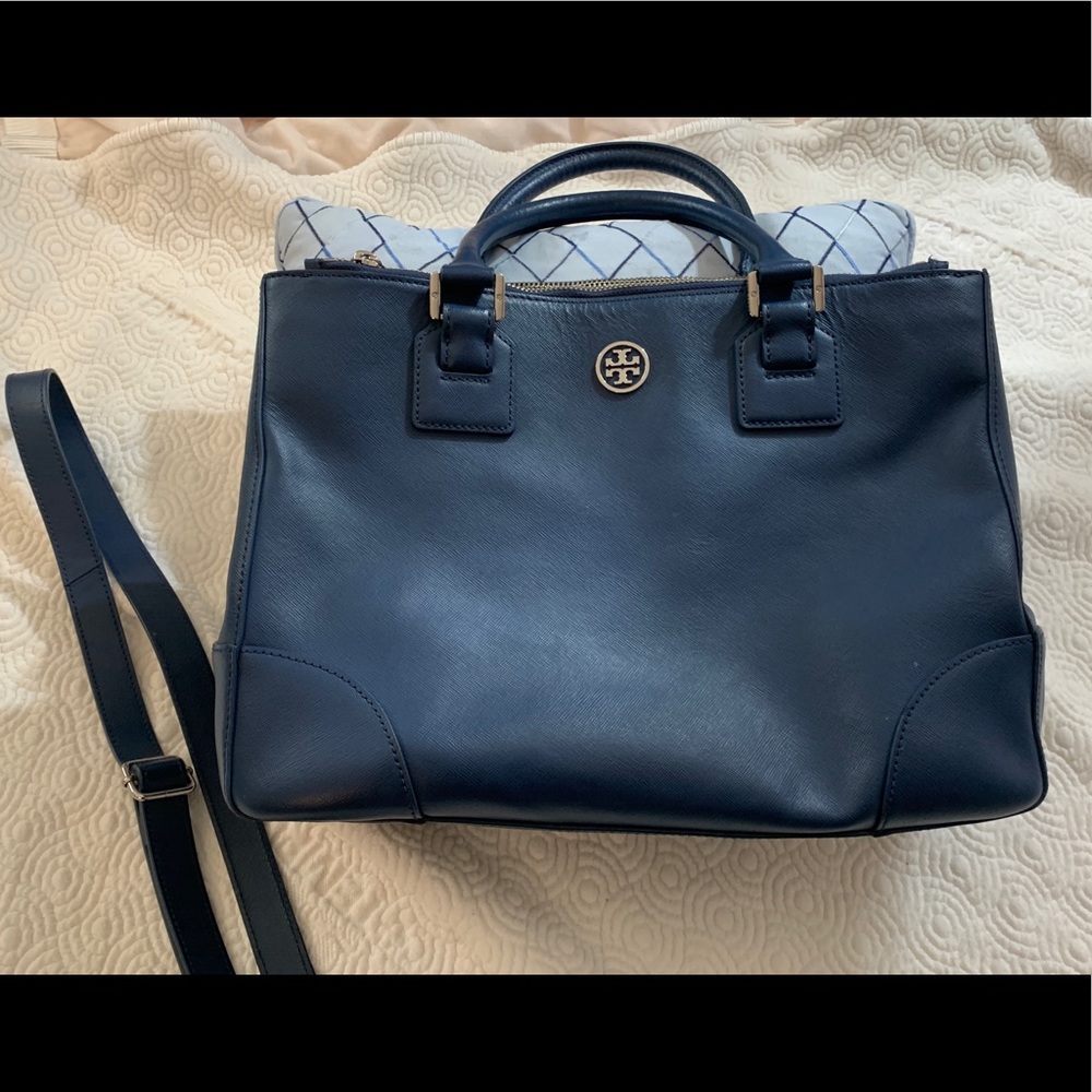 Tory Burch Robinson Large Bag.